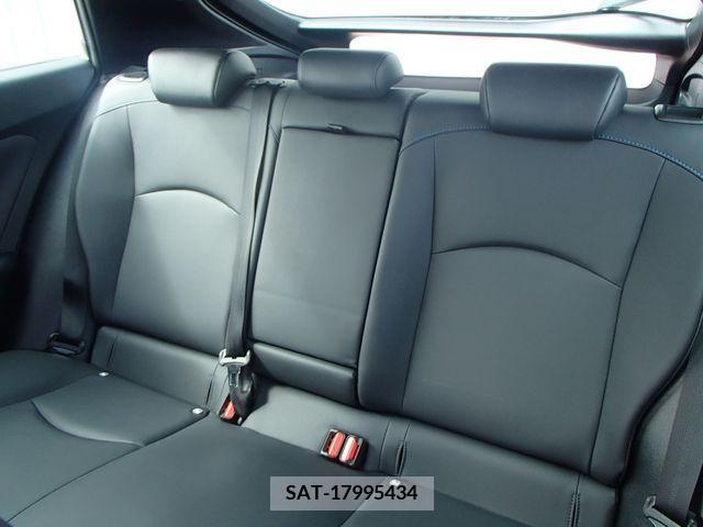 Toyota PRIUS 2019-02 322615-13