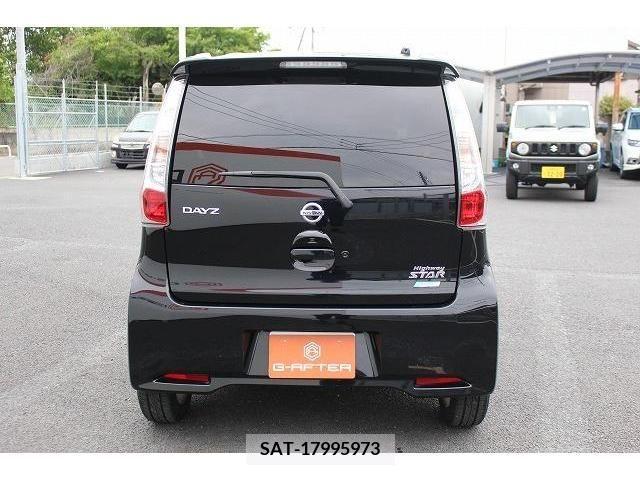 Nissan DAYZ 2015-01 266520-10