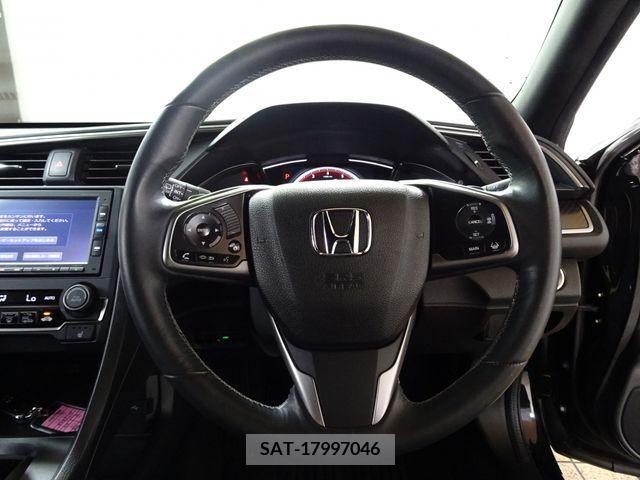 Honda CIVIC 2018-03 331701-14