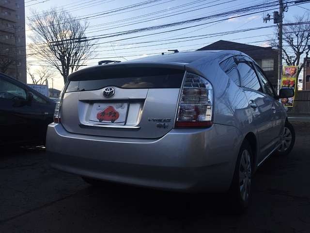 Toyota PRIUS 2010-09 847-2