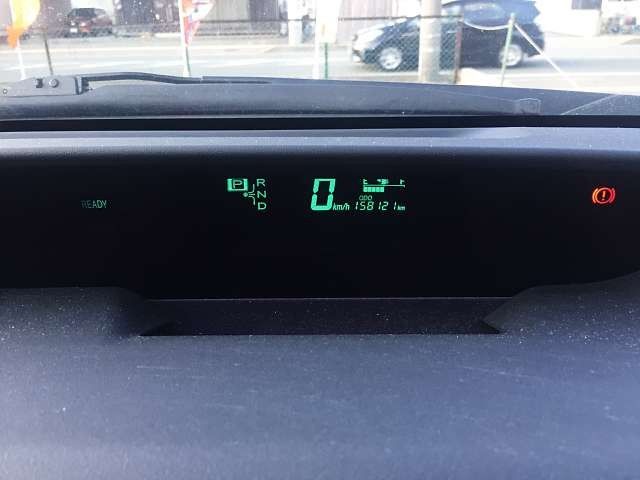 Toyota PRIUS 2010-09 847-4