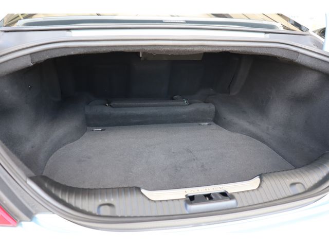 Jaguar XJ SERIES 2014-08 11935-25