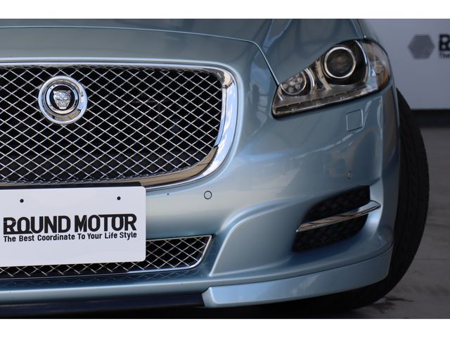 Jaguar XJ SERIES 2014-08 11935-4