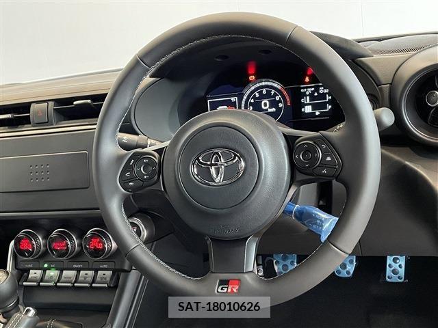 Toyota 86 2024-02 222055-21