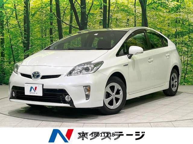 Toyota PRIUS 2015-03 329014-0