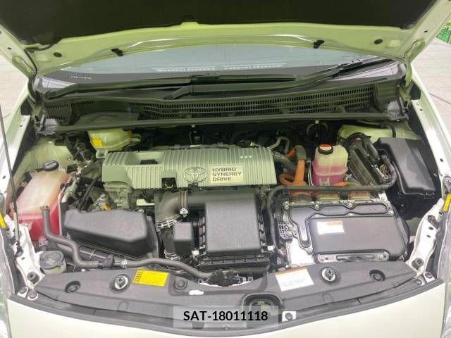 Toyota PRIUS 2015-03 329014-18