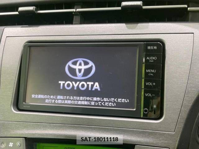 Toyota PRIUS 2015-03 329014-2