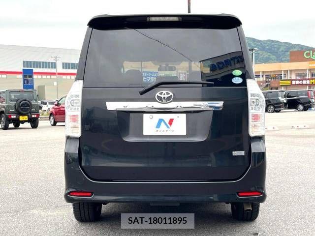 Toyota VOXY 2012-07 289211-18
