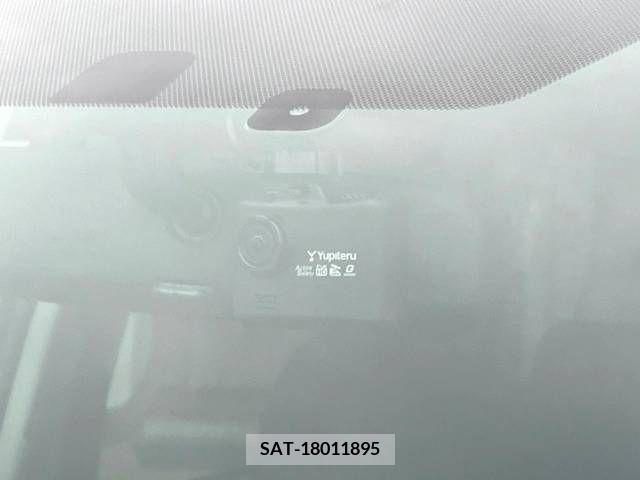 Toyota VOXY 2012-07 289211-10