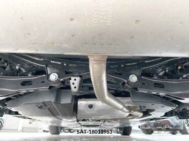 Toyota PRIUS 2023-05 333060-19