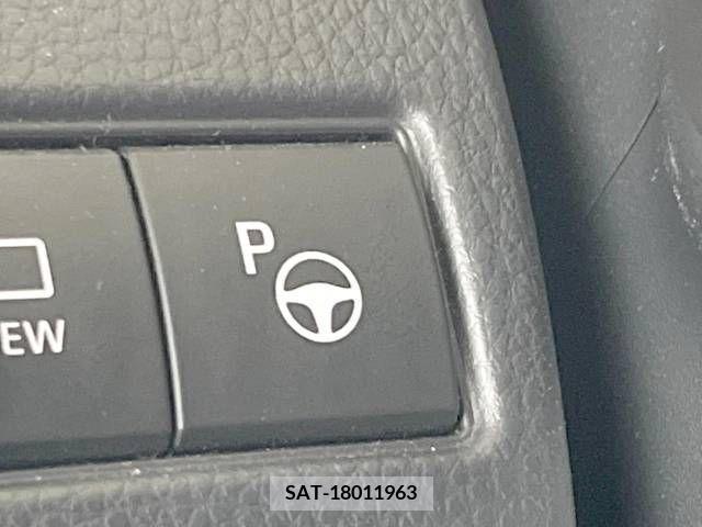 Toyota PRIUS 2023-05 333060-5