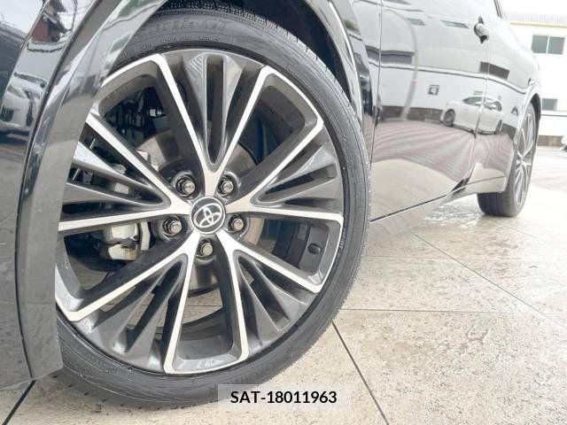 Toyota PRIUS 2023-05 333060-14