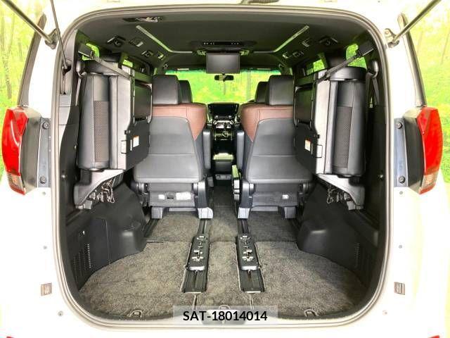 Toyota ALPHARD 2016-10 338872-11