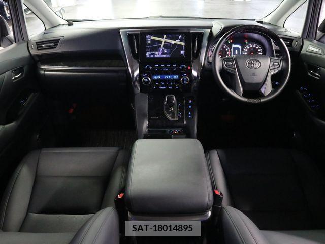 Toyota ALPHARD 2022-04 204780-2