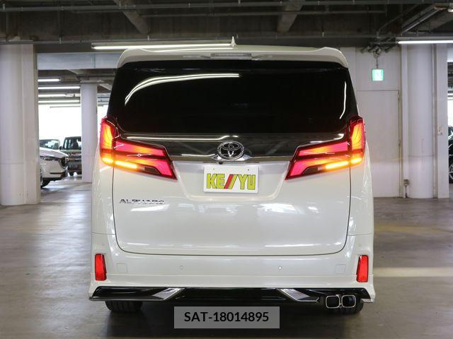 Toyota ALPHARD 2022-04 204780-5