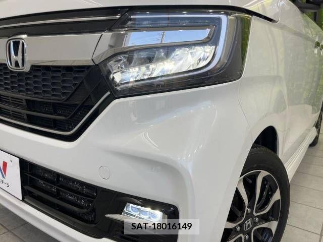 Honda N BOX CUSTOM 2019-01 223212-13