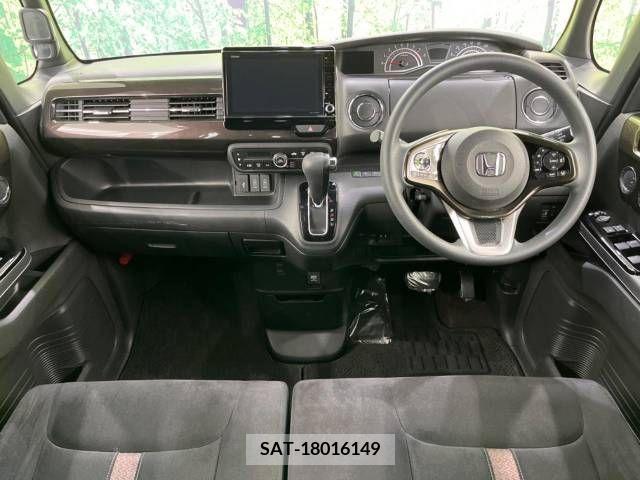 Honda N BOX CUSTOM 2019-01 223212-1