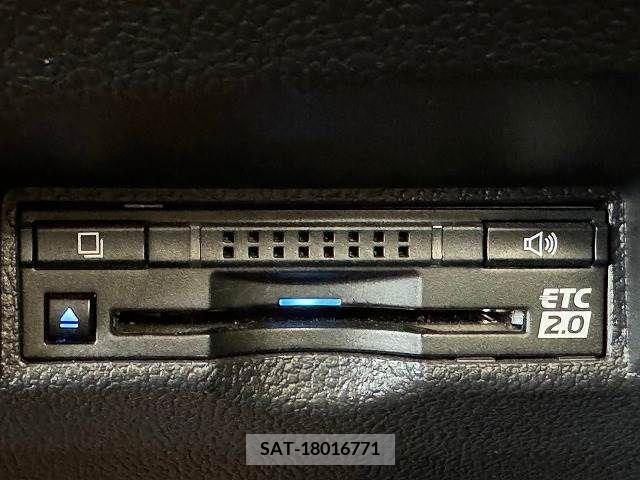 Toyota PRIUS PHV 2017-03 378283-7