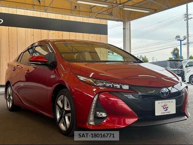 Toyota PRIUS PHV 2017-03 378283-12