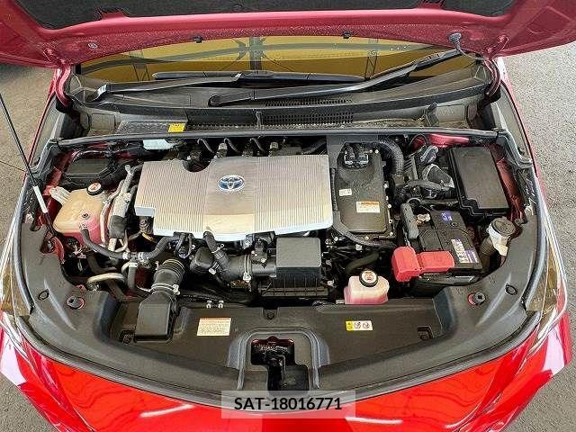 Toyota PRIUS PHV 2017-03 378283-17