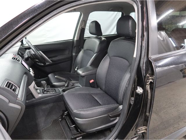 Subaru FORESTER 2018-06 16923-5