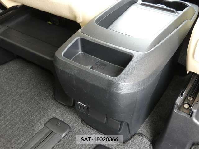 Toyota ALPHARD 2022-01 387353-18