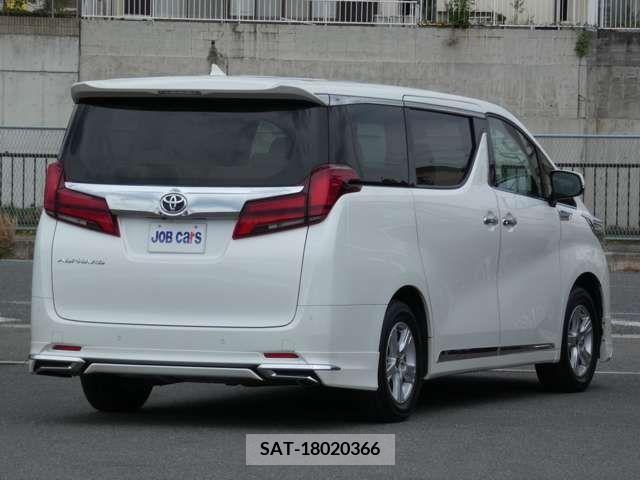 Toyota ALPHARD 2022-01 387353-3