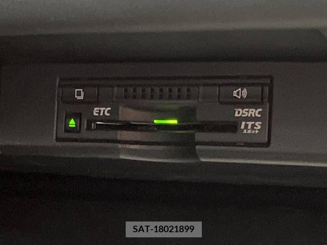 Lexus NX 2016-08 391907-10