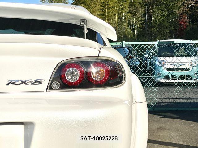 Mazda RX-8 2003-11 207615-13