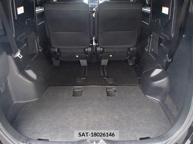 Toyota VOXY 2018-03 321570-11