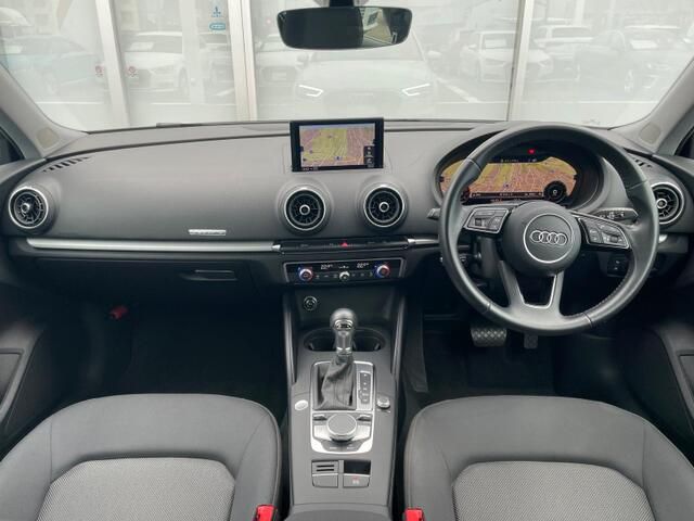 Audi A3 2019-10 23571-7