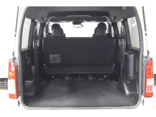 Toyota REGIUSACE VAN 2019-03 23426-24
