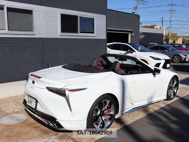 Lexus LC 2022-06 205960-6