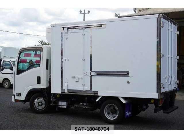 Isuzu ELF TRUCK 2018-07 396450-6