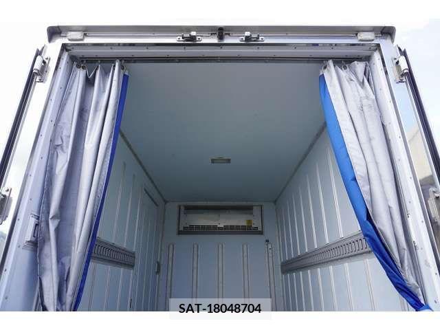 Isuzu ELF TRUCK 2018-07 396450-19