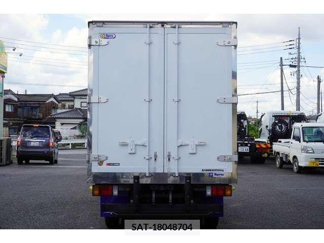 Isuzu ELF TRUCK 2018-07 396450-3