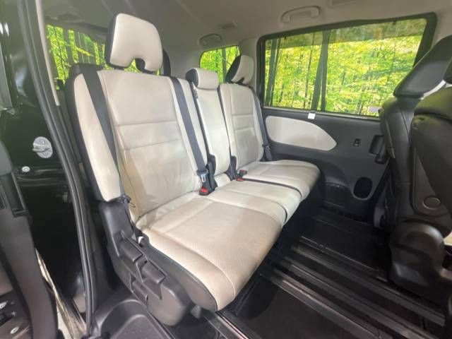 Nissan SERENA 2016-12 11765-9