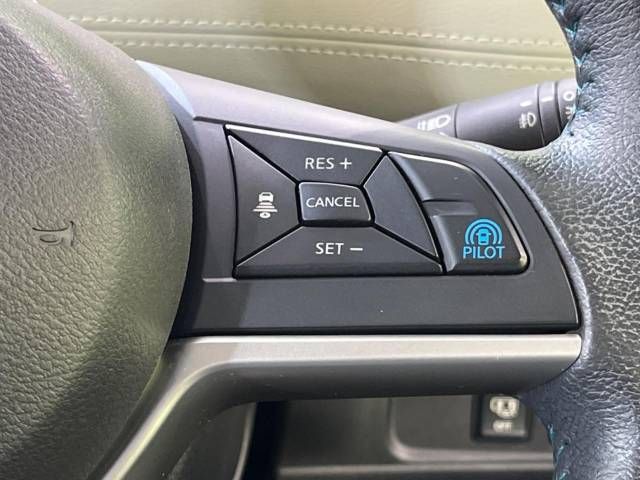 Nissan SERENA 2016-12 11765-5