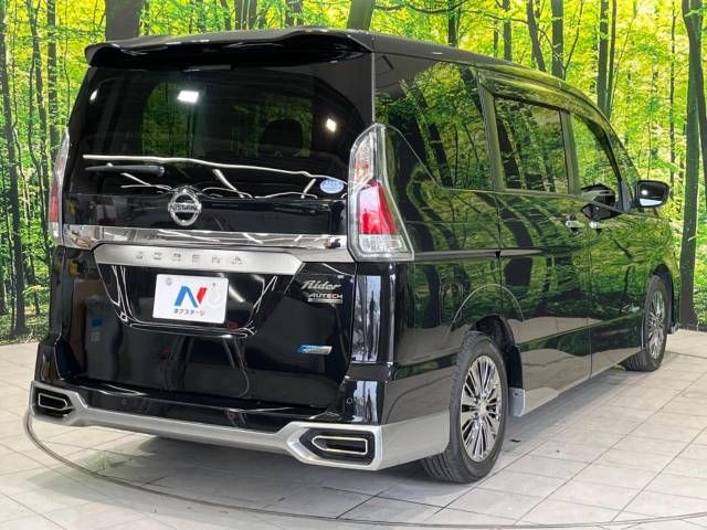 Nissan SERENA 2016-12 11765-17