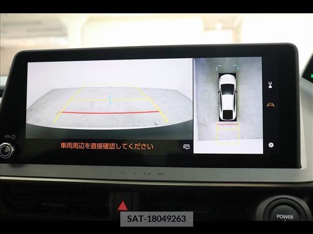 Toyota PRIUS 2023-08 203494-2