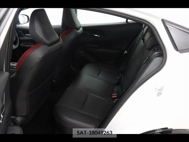 Toyota PRIUS 2023-08 203494-12
