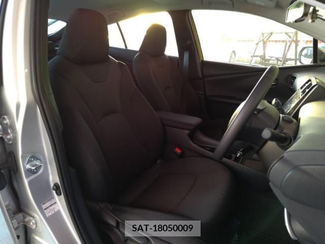 Toyota PRIUS 2021-03 282303-12