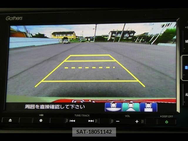 Honda N BOX 2019-12 364424-6