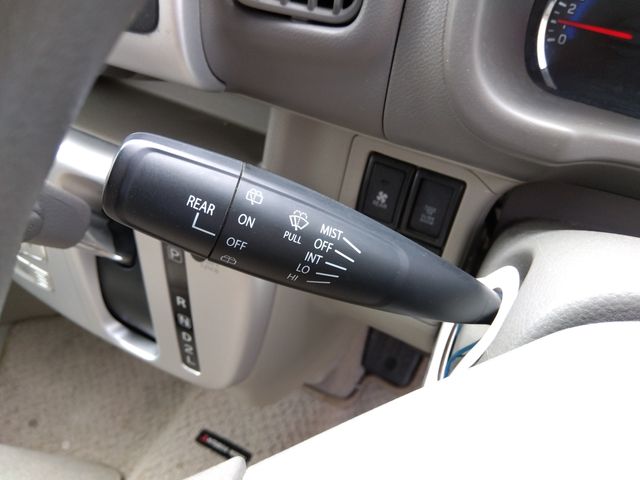 Mitsubishi TOWN BOX 2019-02 22461-15