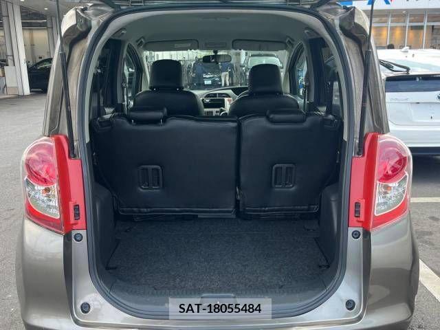 Toyota RACTIS 2010-03 313653-10