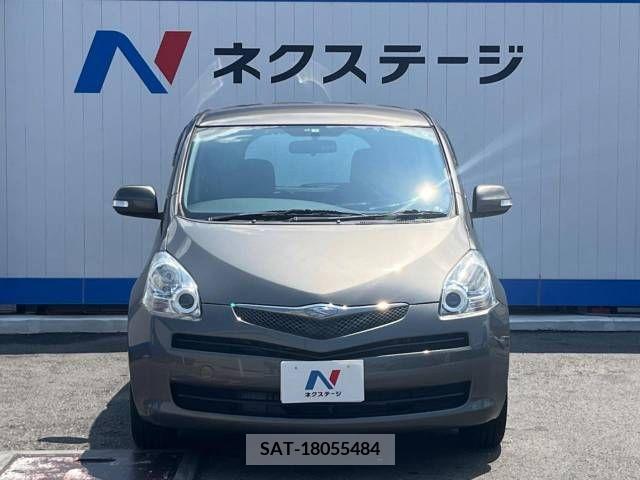 Toyota RACTIS 2010-03 313653-14