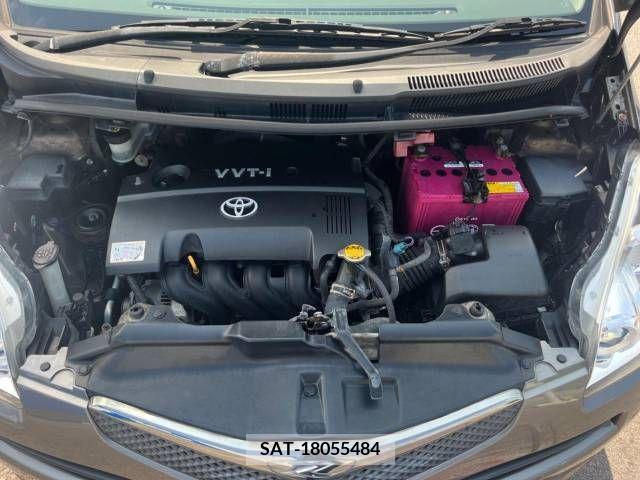 Toyota RACTIS 2010-03 313653-18