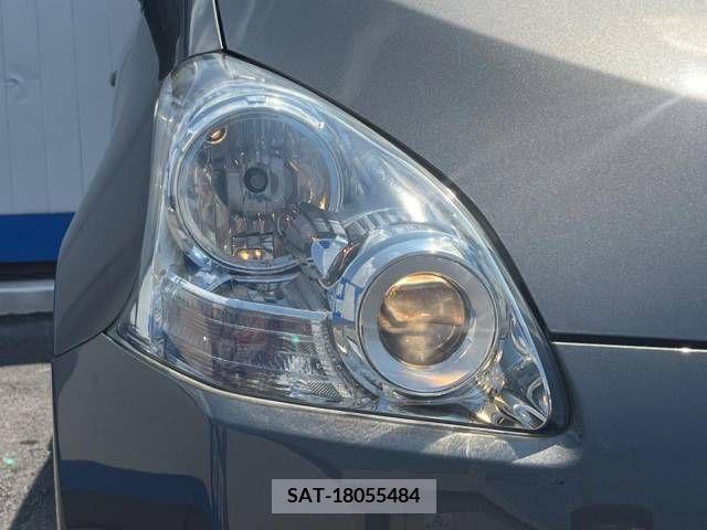 Toyota RACTIS 2010-03 313653-12