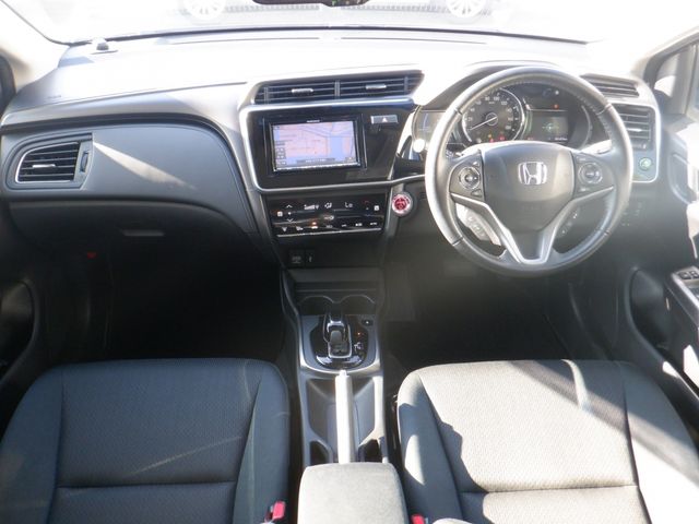 Honda GRACE 2018-07 6033-1