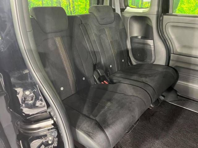 Honda N BOX CUSTOM 2020-02 180925-9